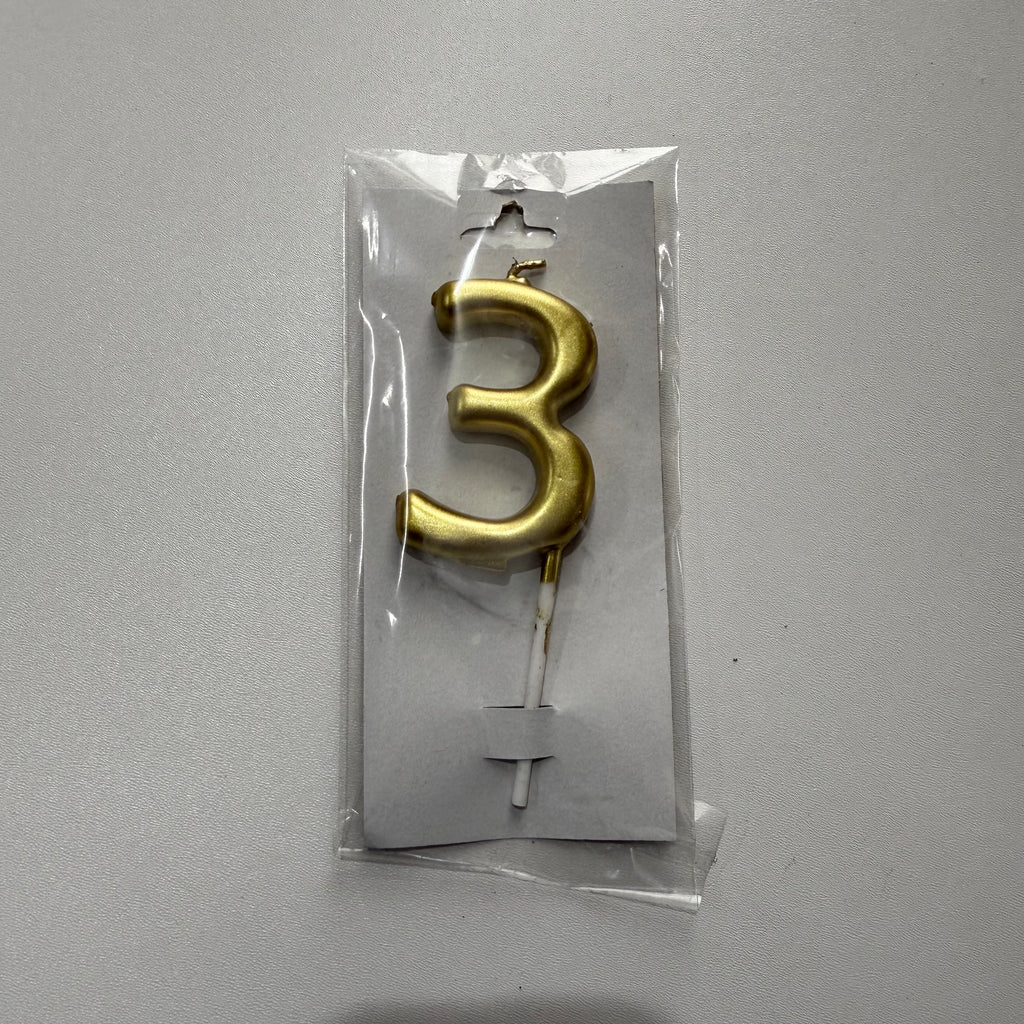 20’li (3) Rakamı Gold (Altın) Mum Serisi – "Kutlamaların En Dinamik Işıltısına Lüks Bir İmza