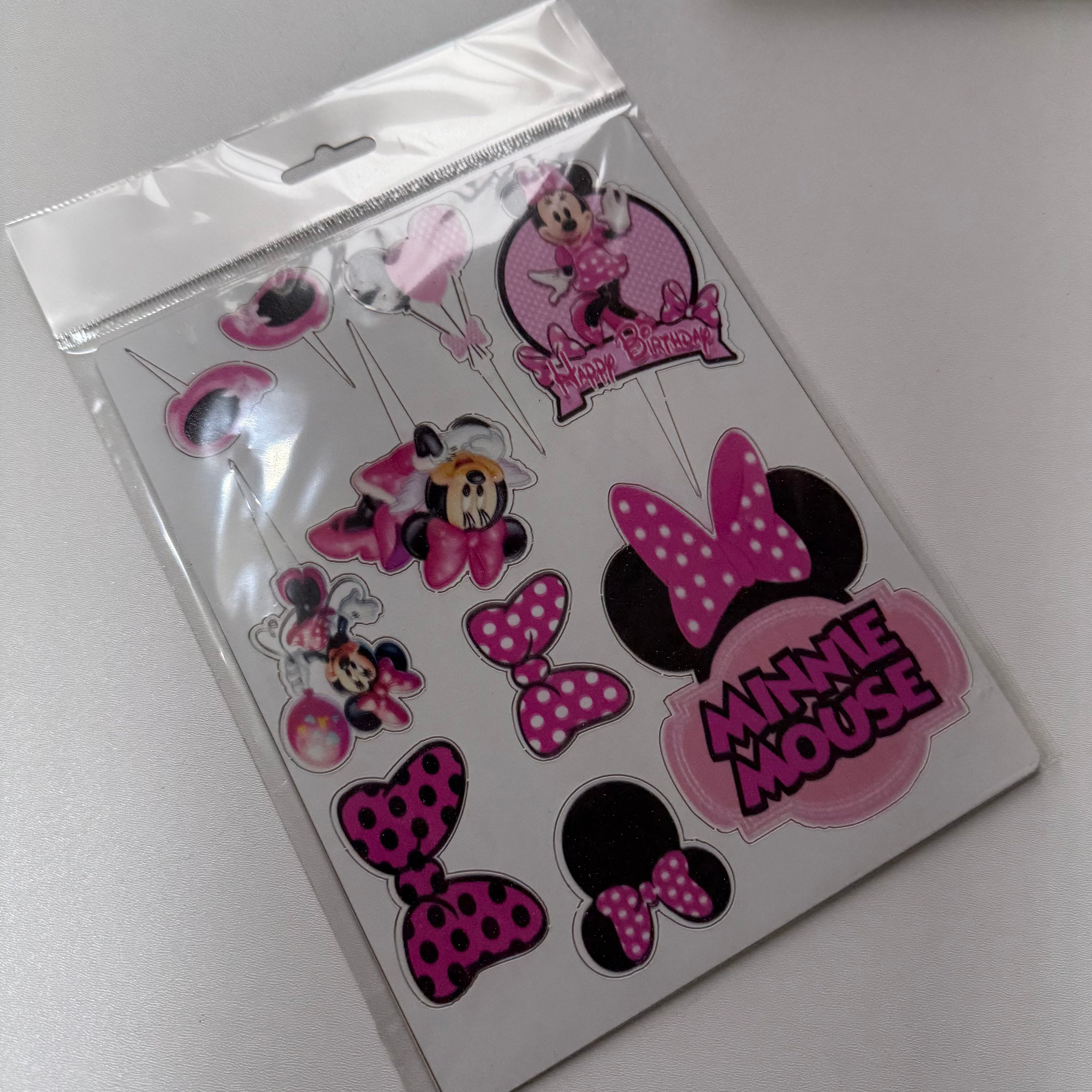 20’li Paket Minnie Mouse A4 Karakter Pleksi – "Pastanın Tamamlayıcı İmzası