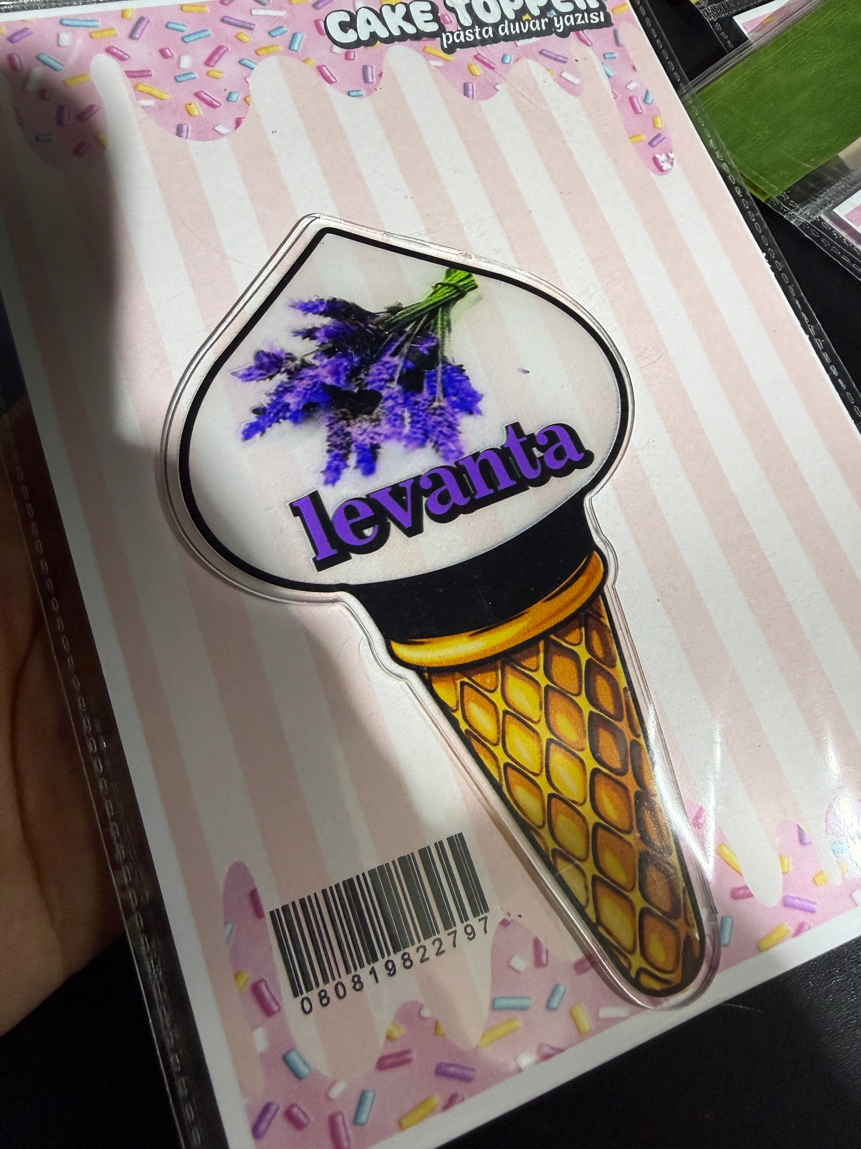 (1 adet) Dondurma Temalı 'Levanta' Kişiselleştirilebilir Pleksi İsimlik & Cake Topper