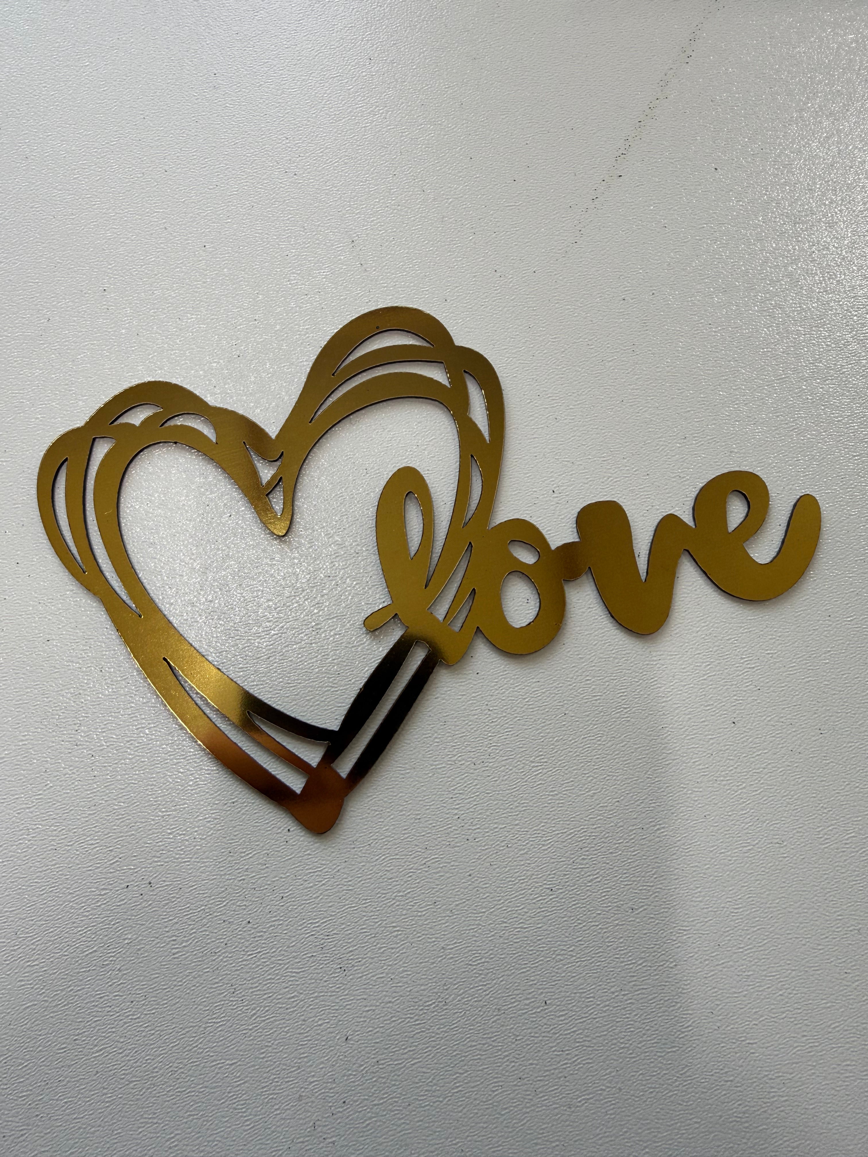 10-piece Gold Mirrored Plexiglass Heart "Love" Cake Topper - Romantic Cake Decoration
