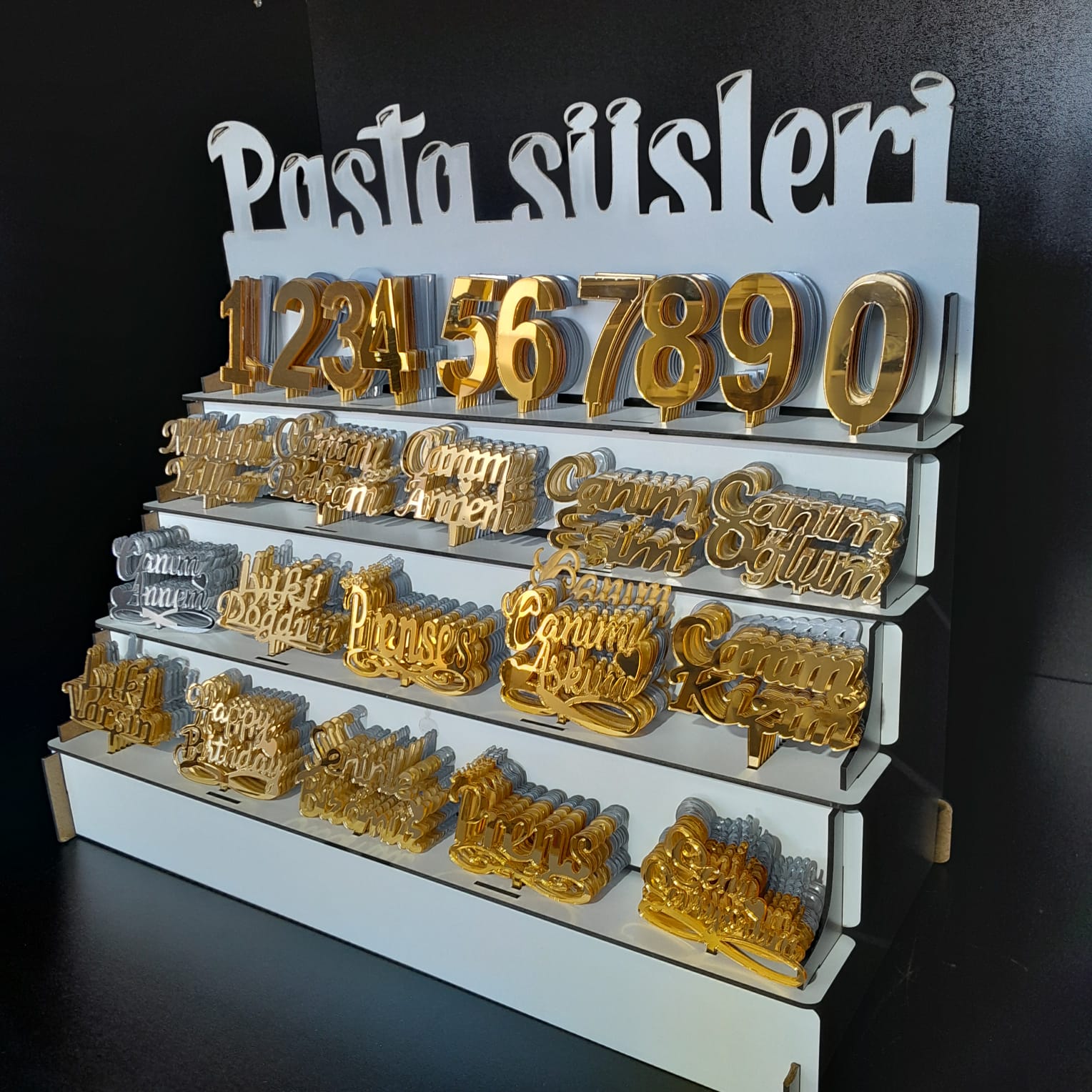 Pleksi Pasta Süsleri Seti – 150 Rakam, 100 Yazı, Altın & Gümüş Renk Standlı Tam Set