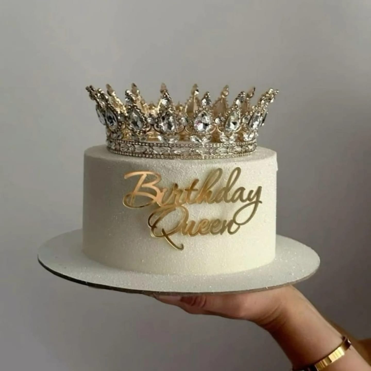 Pasta Üstü & Duvar Yazısı – Birthday Queen / Happy Birthday Queen (Altın & Gümüş Pleksi)